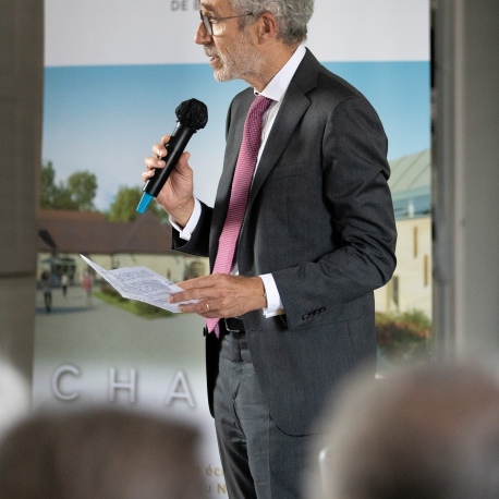 1ère pierre de la Cité à Chablis - Henri Prevost, Préfet de l’Yonne
